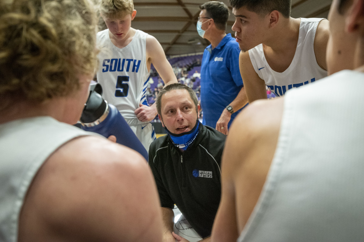 West Linn South Medford boys basketball Taylor Balkom 1